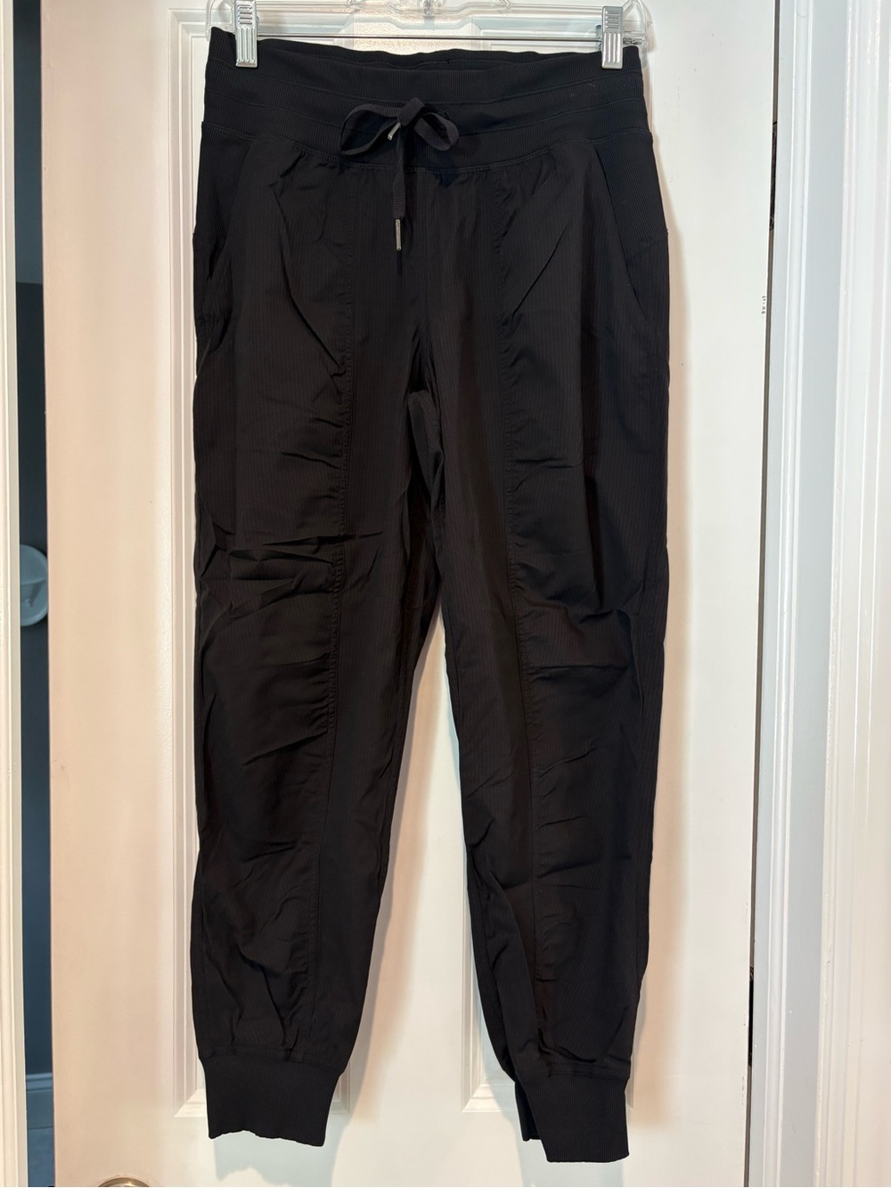 Lululemon Women’s Dance Studio Mid-Rise Joggers 7/8 Length Size 6